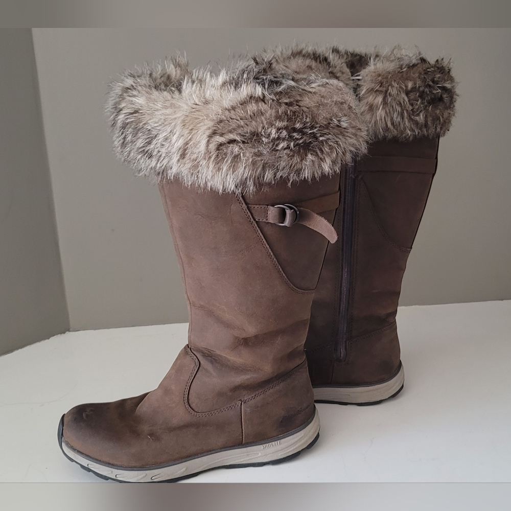 Eddie Bauer Full Grain Leathet Fur-Lined Women's Boots  Almost New Condion